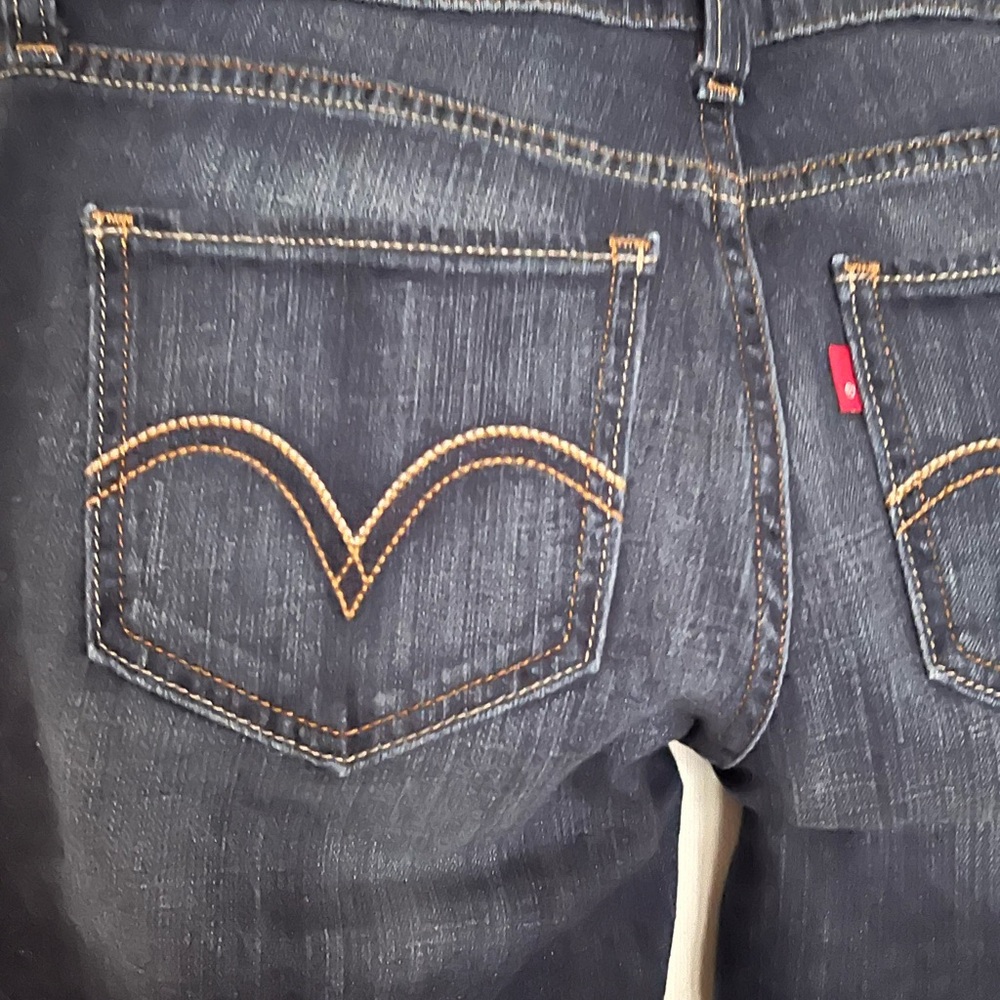 LEVIS - Picture 2 of 9